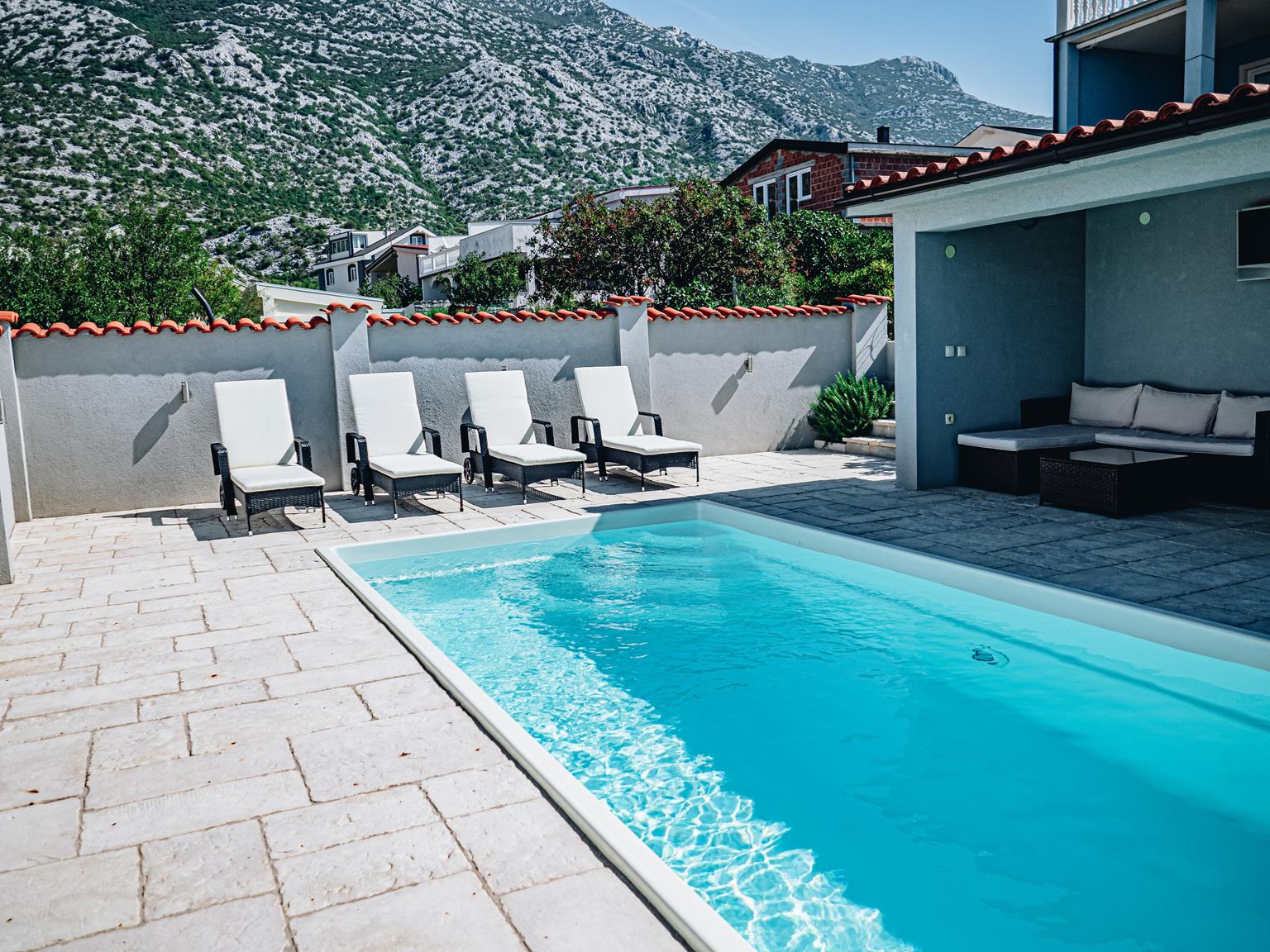 Glasfiberpool Saba 600 6,00m x 3,00m x 1,45m